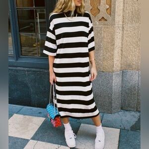 NWT Dressed In Lala Ozzy Dress size Medium